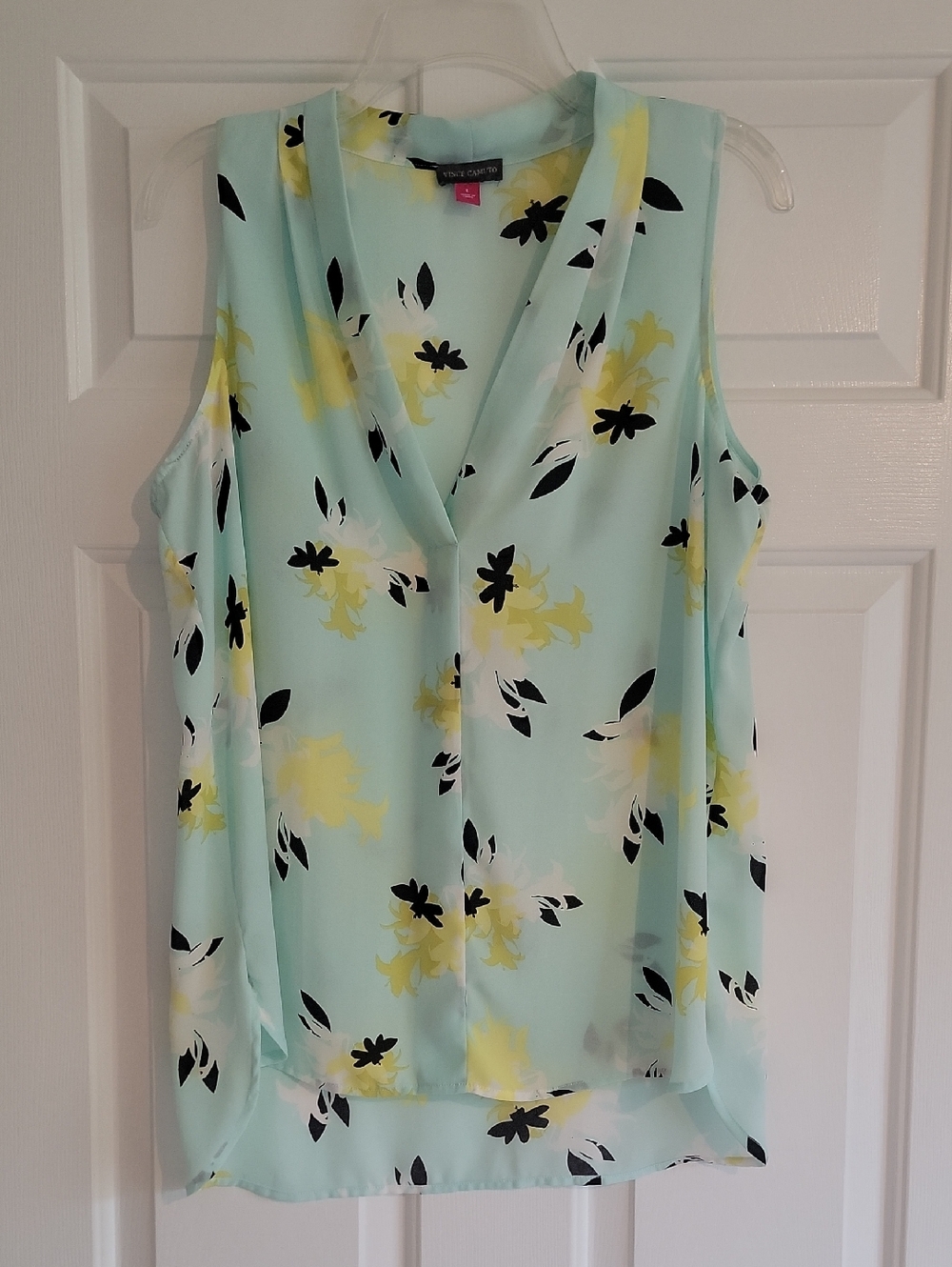 Vince Camuto Mint Floral Sleeveless V-Neck Tank, Size L